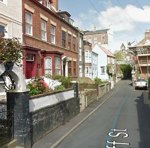 Bolthole Holiday home *