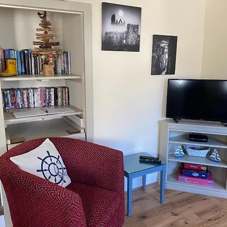 펜션 Bolthole 휫비